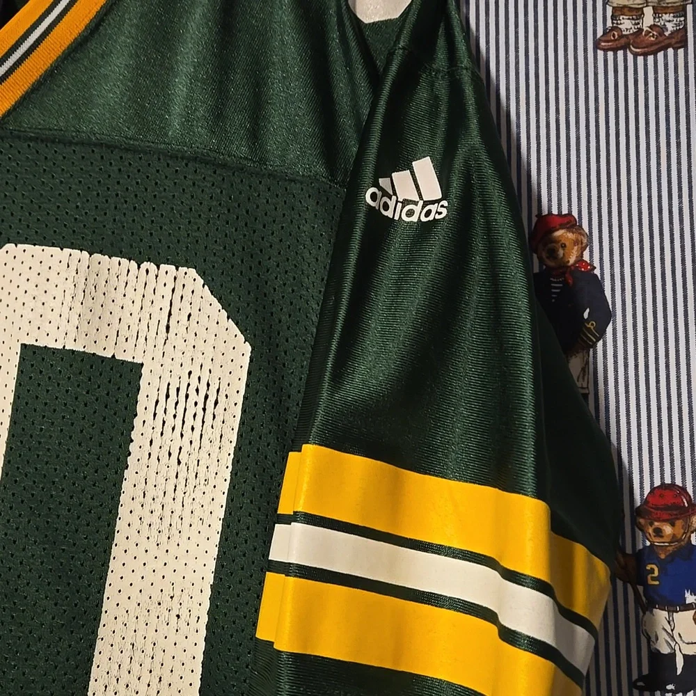 Vintage Green Bay Packers Ahman Green #30 NFL Adidas Football Jersey Medium